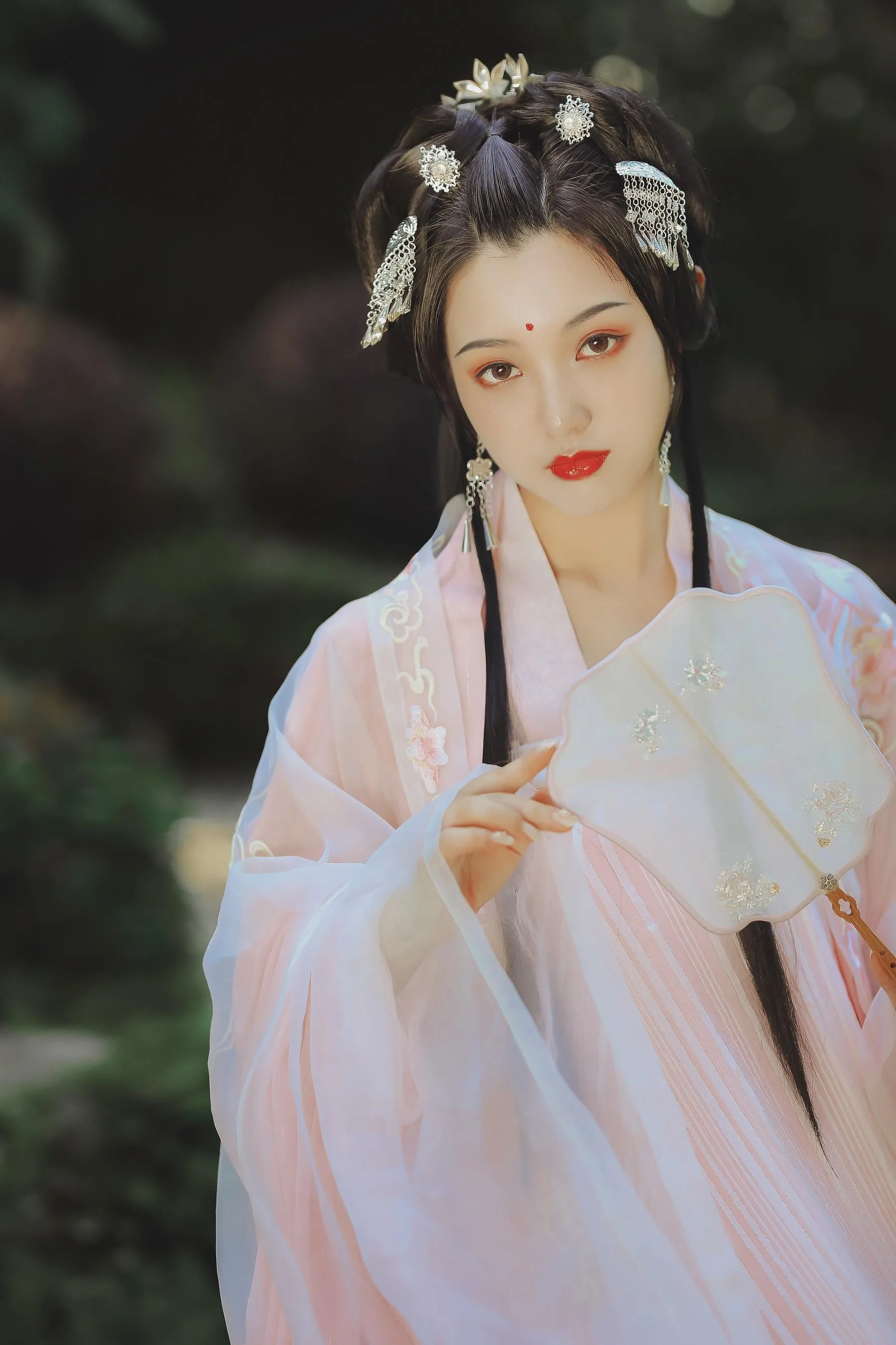 [YITUYU艺图语]2021.09.01 吟花酿 佚名 [20P]插图3